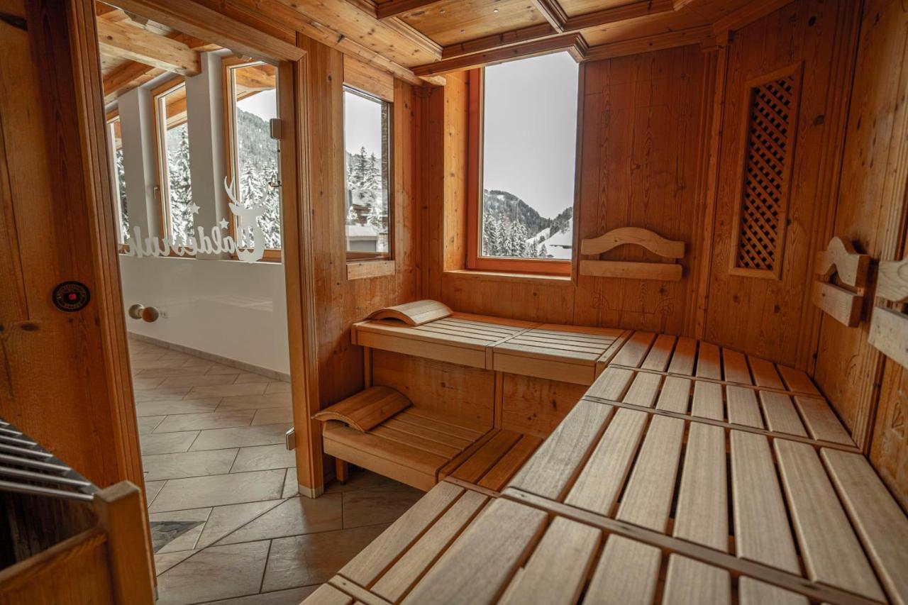 Gasthof Waldesruh Oetz Exteriör bild