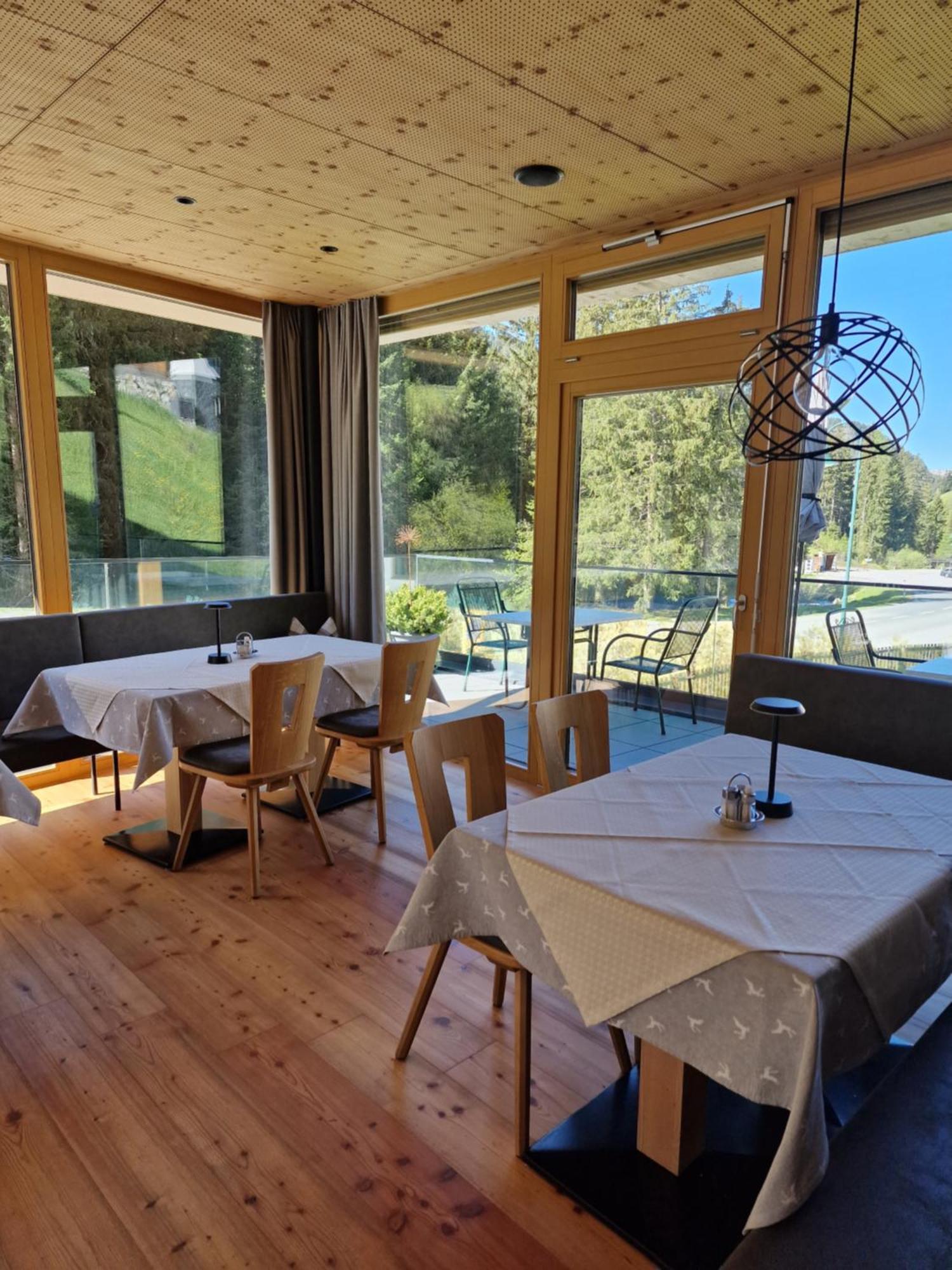 Gasthof Waldesruh Oetz Exteriör bild