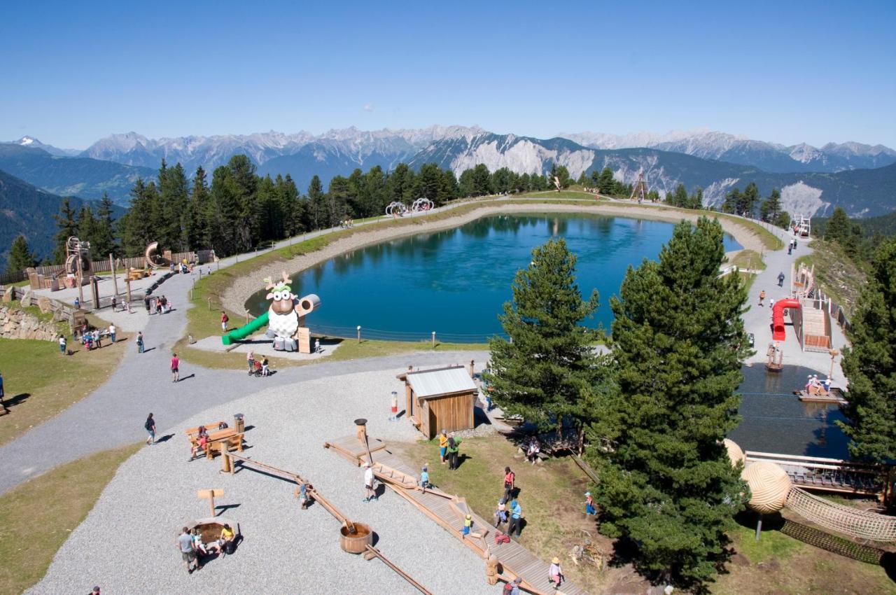 Gasthof Waldesruh Oetz Exteriör bild
