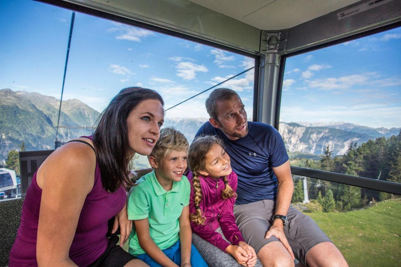 Gasthof Waldesruh Oetz Exteriör bild
