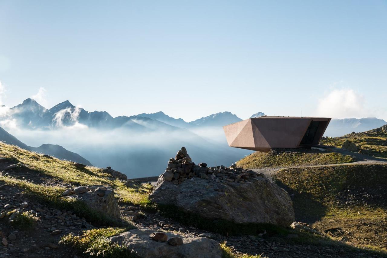 Gasthof Waldesruh Oetz Exteriör bild